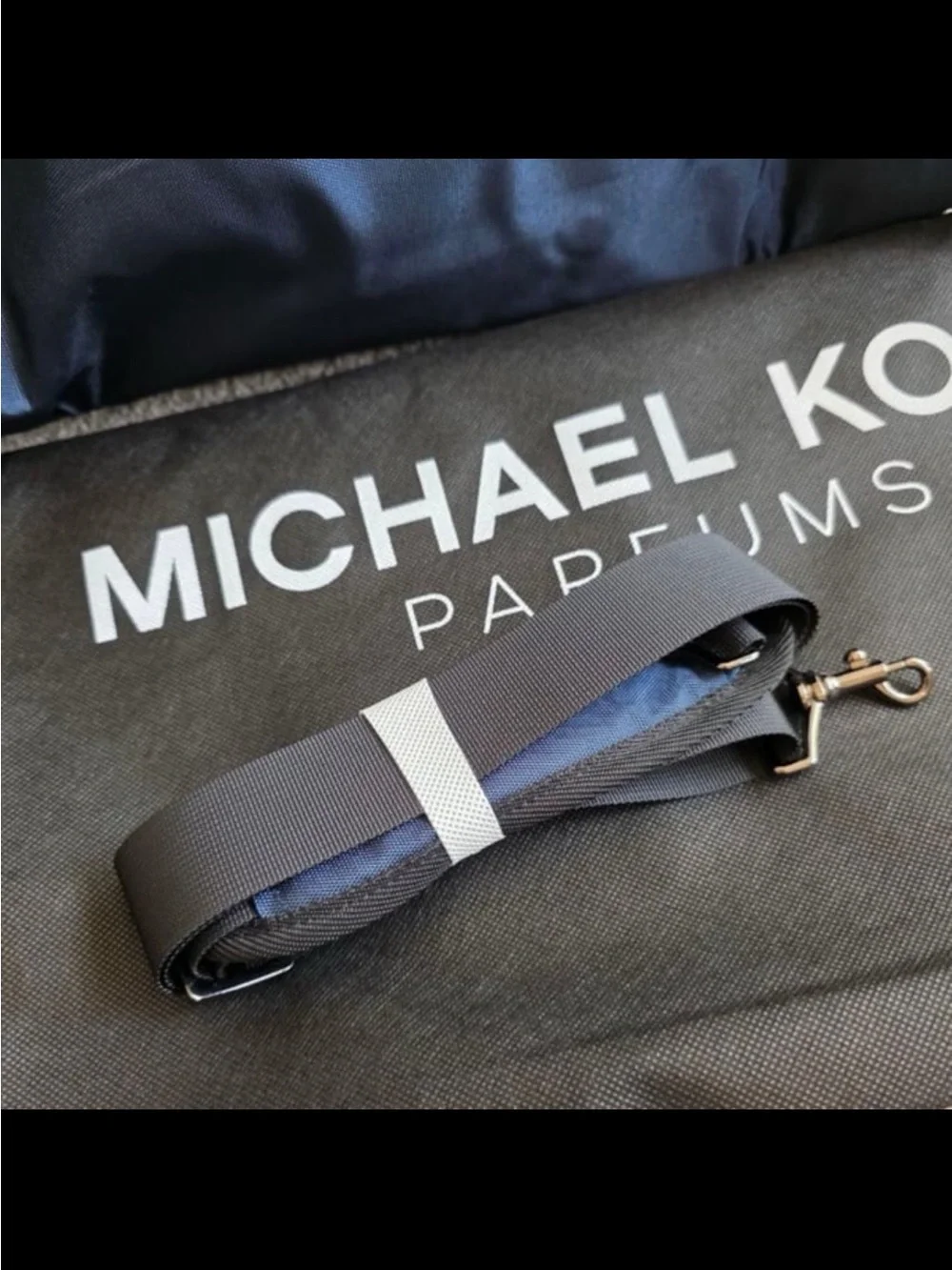 Michael Kors Navy and Black Parfums Duffel